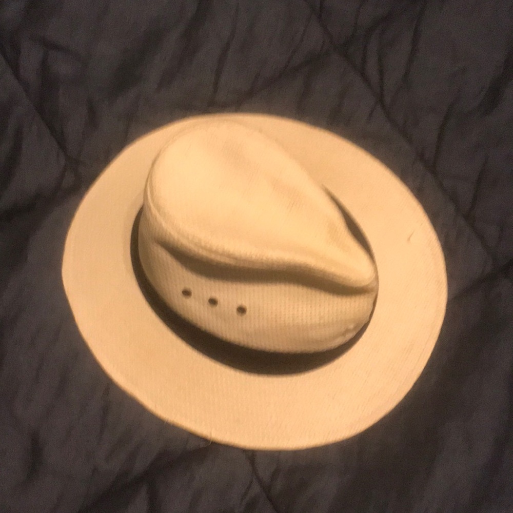 White fedora